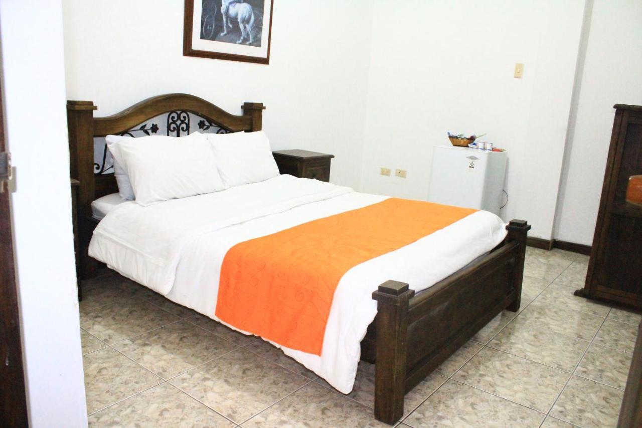 Hotel Colonial Manizales Ngoại thất bức ảnh